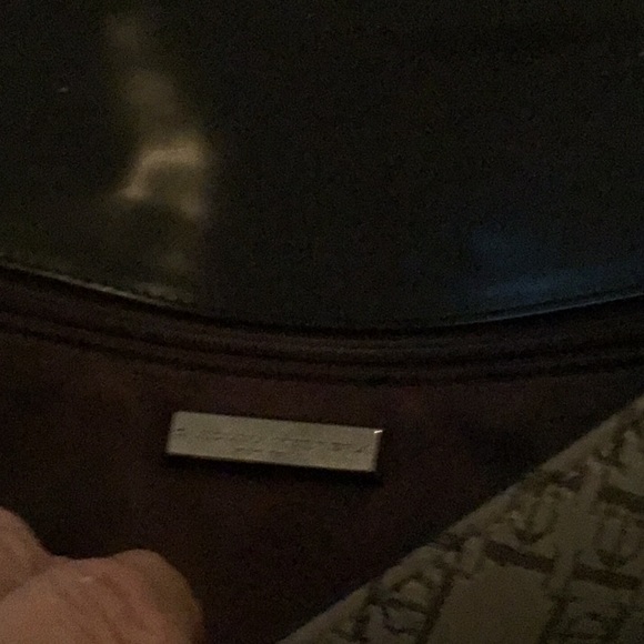 Carolina Herrera Signature Leather Handbag - Picture 2 of 3